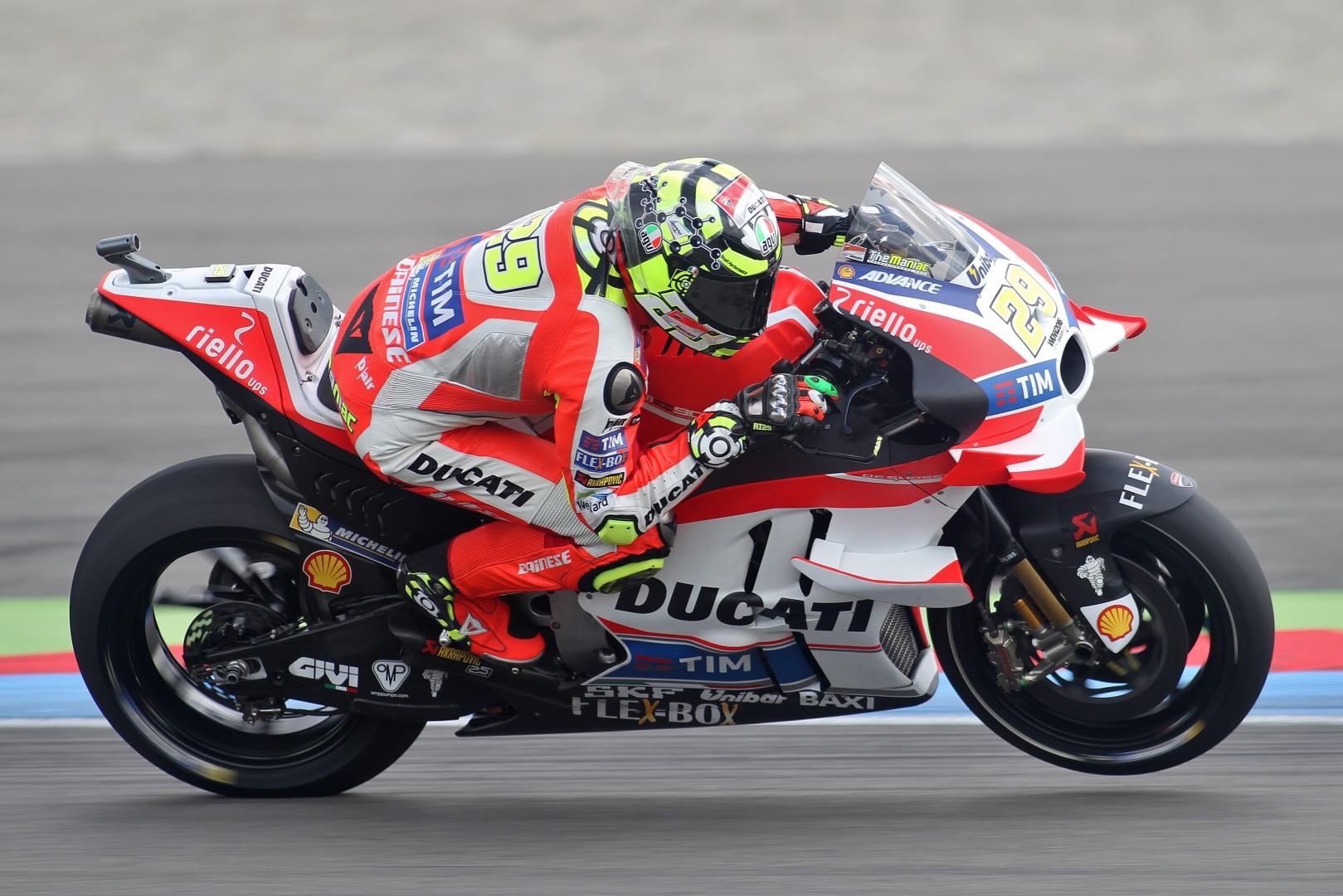 Motul TT Assen: Iannone, Nakagami en Fenati snelste in warm-up