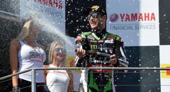 Jonathan Rea wint, Michael van der Mark negende in eerste race op Phillip Island