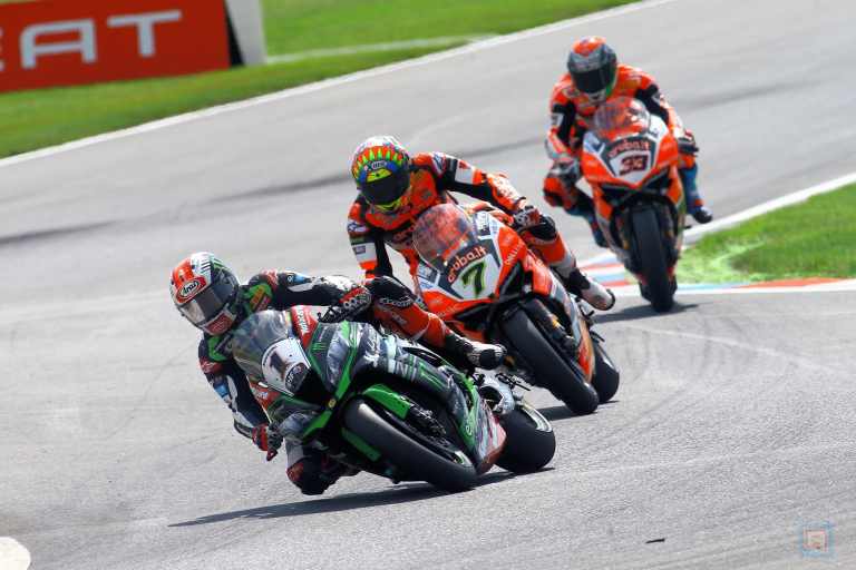 Chaz Davies pakt Duitse dubbel op Lausitzring