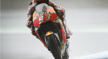 Bulega en gebroeders Márquez het snelst in natte Japanse FP1 sessies