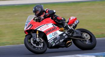 Troy Bayliss na 10 jaar afwezigheid ‘back on track’