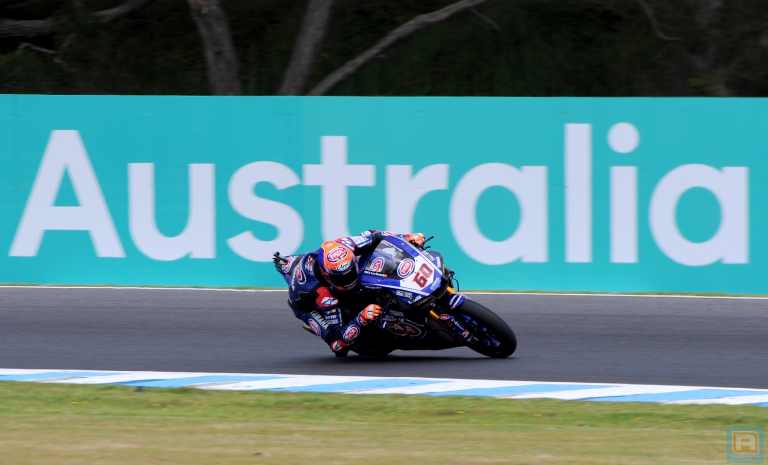 Savadori het snelst, Van der Mark 7e tijdens eerste dag op Phillip Island