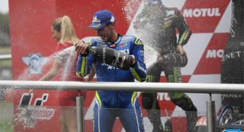 Alex Rins blij met zijn eerste MotoGP podium