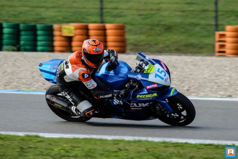 Van Straalen wint tijdens gastoptreden in de IDM Supersport op Assen