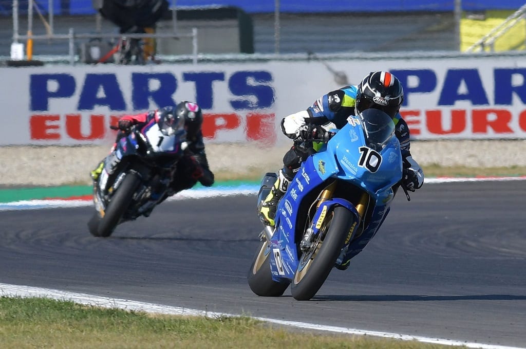 Sterke tweede plaats voor Van der Sluis tijdens TT van Assen