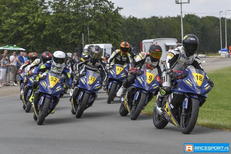 KicXstart Yamaha R125 Cup: Roelfsema het snelst in Staphorst
