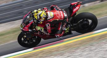 Bautista pakt pole position in Argentinië voor Van der Mark en Rea
