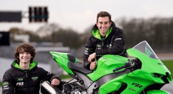FS-3 Racing Kawasaki in 2021 met Rory Skinner en Lee Jackson