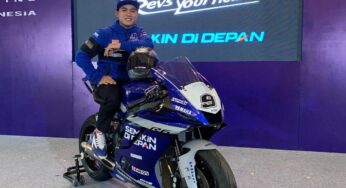 Hendra Pratama in 2021 teamgenoot Aegerter bij Ten Kate Racing Yamaha  