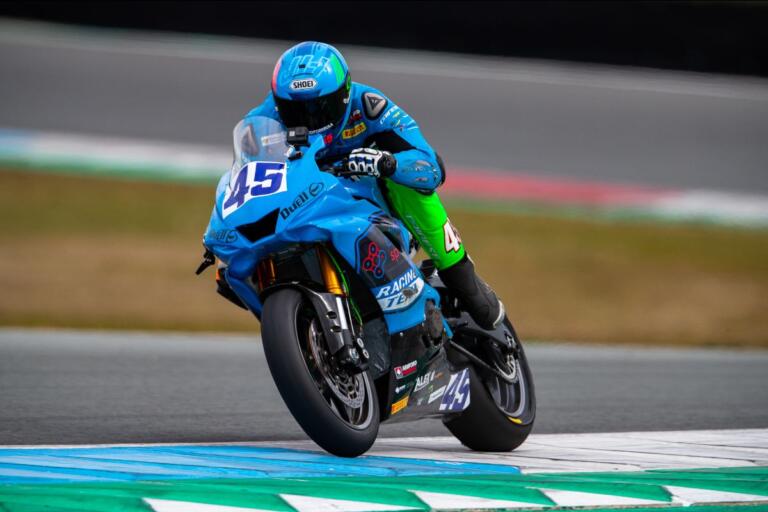 Hilster en Velthuizen werken aan ritme tijdens driedaagse test in Assen
